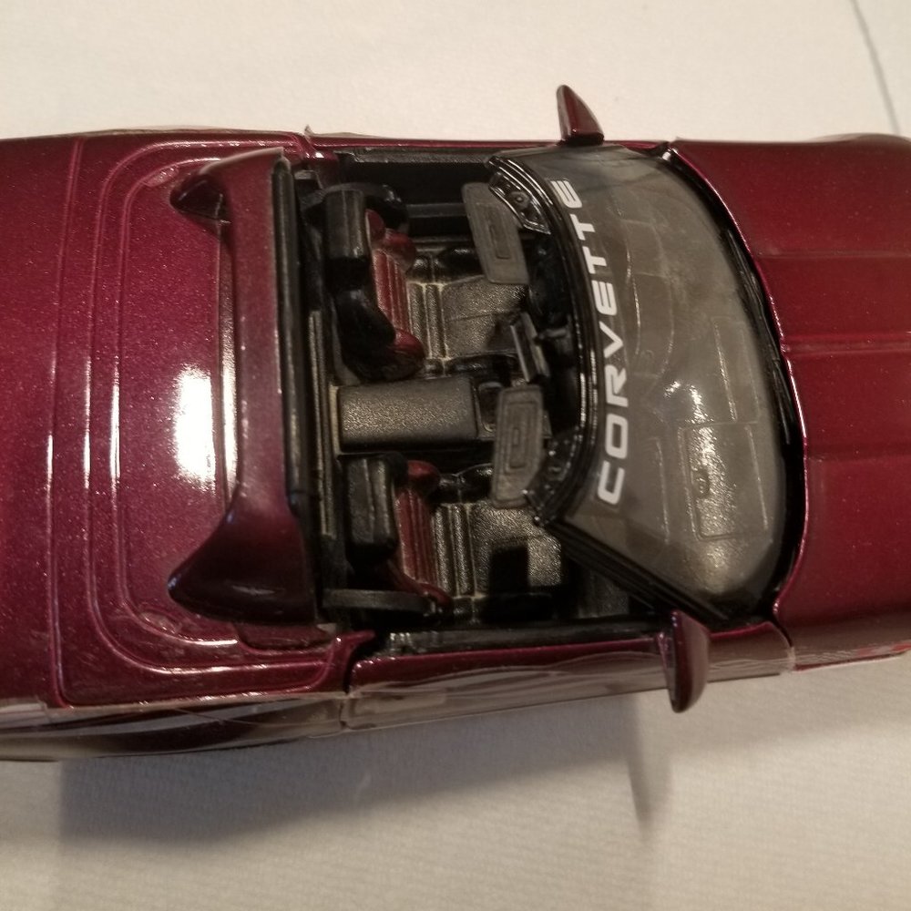 Corvette 1995 Indy 500 vintage model car - Picture 6 of 16
